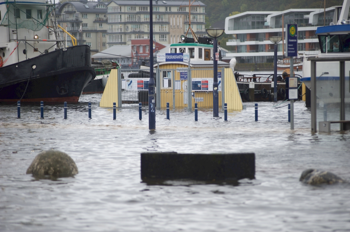 Jahrhunderthochwasser in Flensburg: Wasserstand sinkt, Aufräumarbeiten beginnen